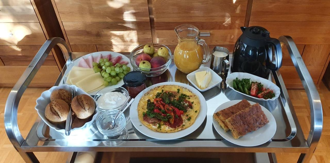 Ruhige Gästesuite mit Frühstück Rhauderfehn Exterior foto