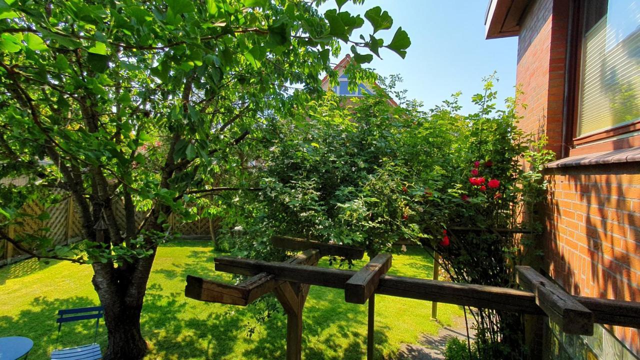 Ruhige Gästesuite mit Frühstück Rhauderfehn Exterior foto